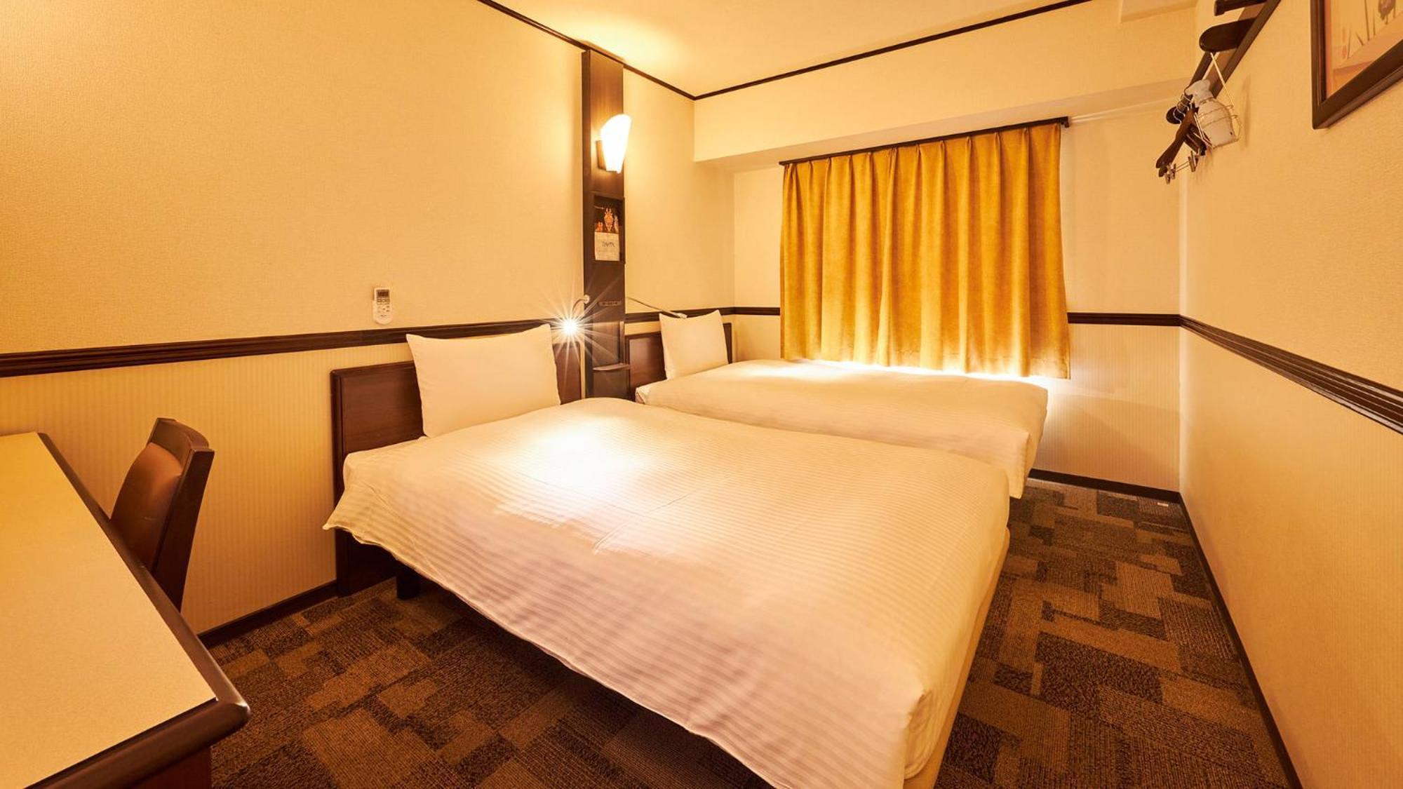 Toyoko Inn Kintetsu Yokkaichi eki Kita guchi Værelse billede