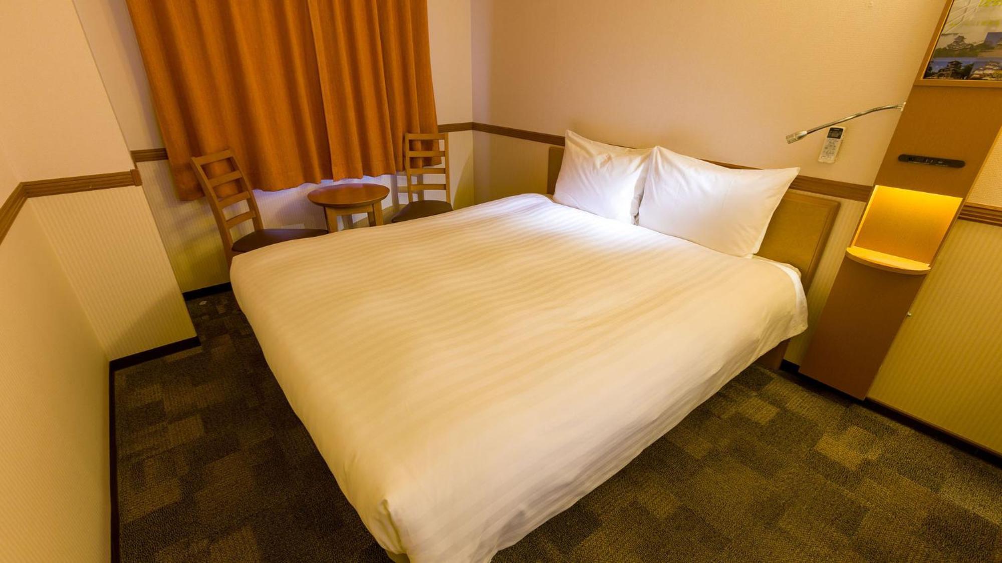 Toyoko Inn Kintetsu Yokkaichi eki Kita guchi Værelse billede