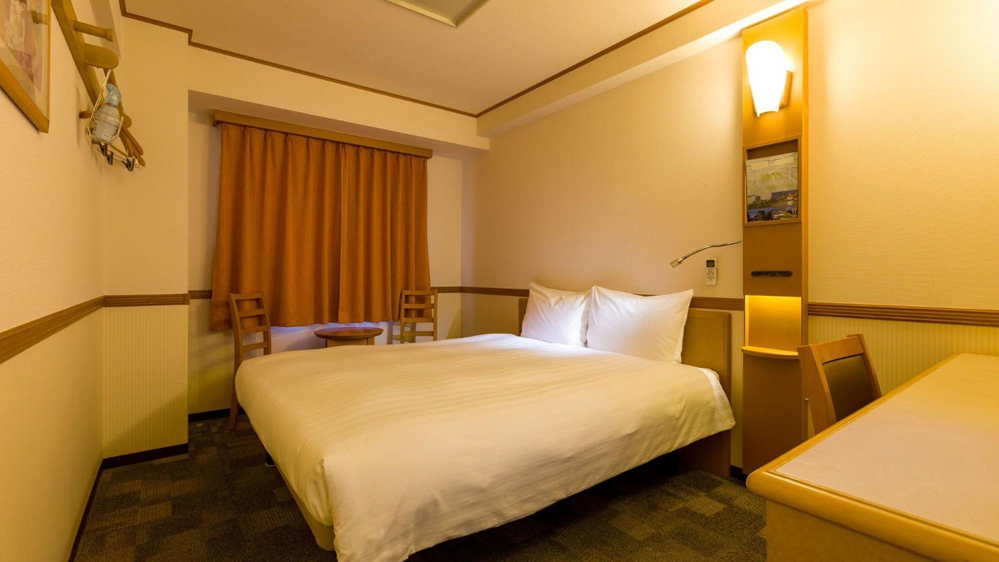 Toyoko Inn Kintetsu Yokkaichi eki Kita guchi Værelse billede