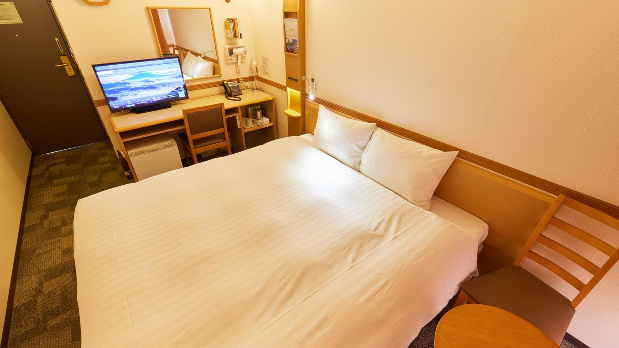 Toyoko Inn Kintetsu Yokkaichi eki Kita guchi Værelse billede